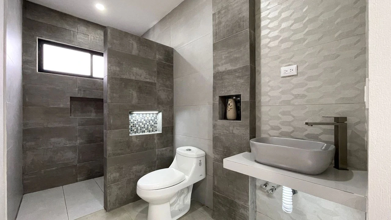 Two-Story House for Sale in San Ramón - Gallery image 12