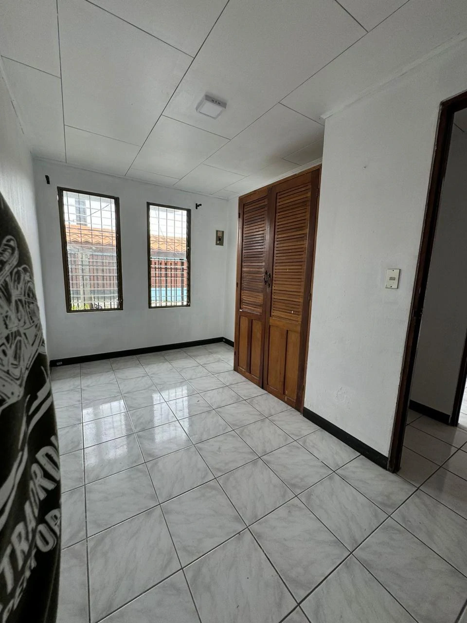 HOUSE FOR SALE IN RESIDENTIAL LISBON - Gallery image 9