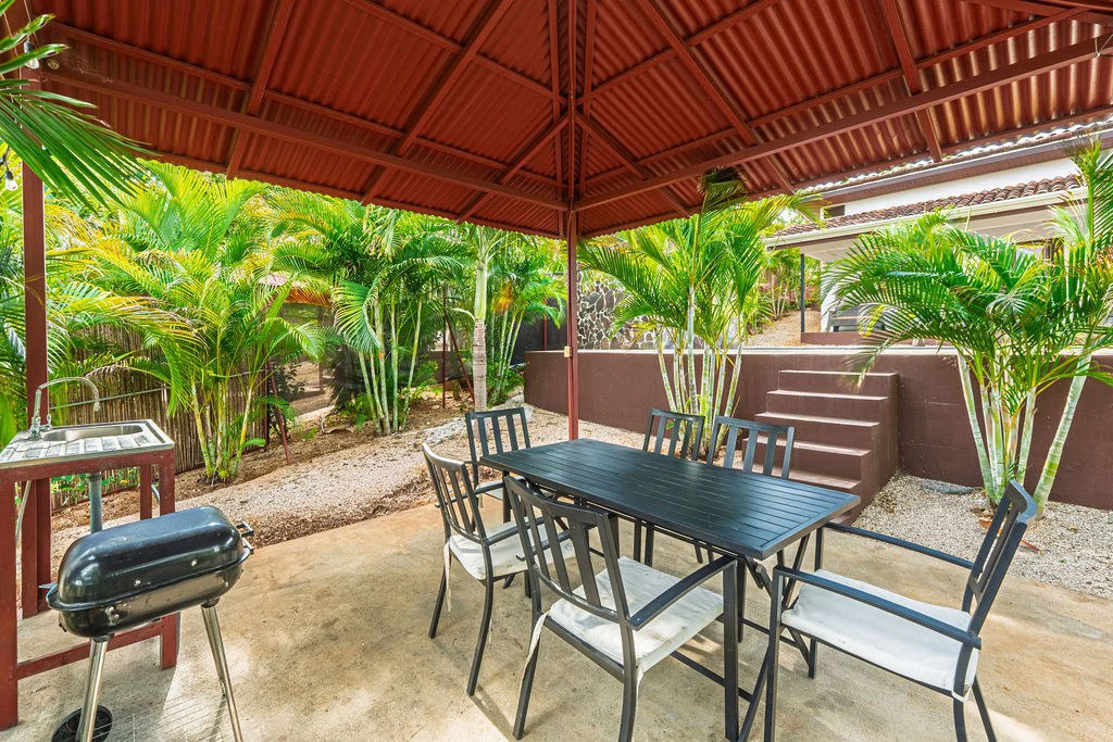 Villa Los Monos: High-Income 9-Unit Rental Property Near Playa Grande - Gallery image 64