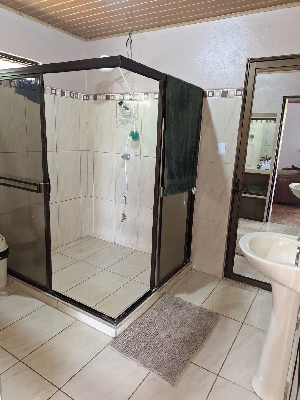 Multi family or Rental Income?. Large property with 3 homes - photo 11
