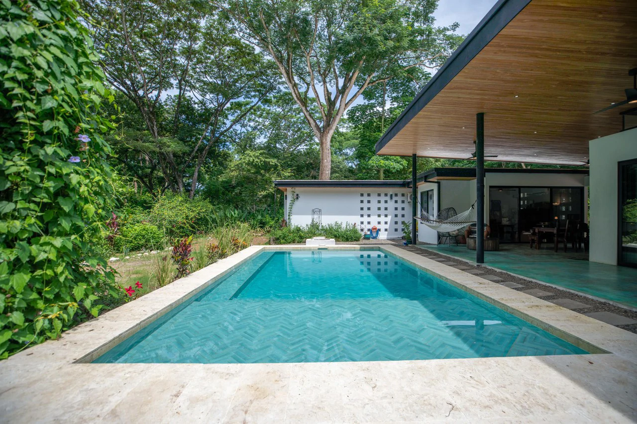 Villa Shanti - Exclusive and Modern Tropical Estate Minutes from Samara Beach: Mountain House For Sale in Playa Samara - Gallery image 3