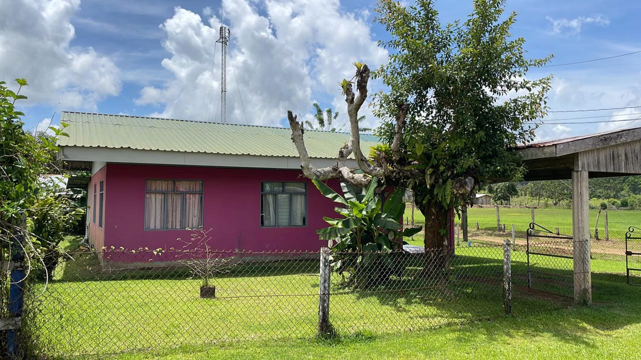 Costa Rican house for sale close to Bijagua, surrounded by beautiful mountains and hills - Gallery image 2