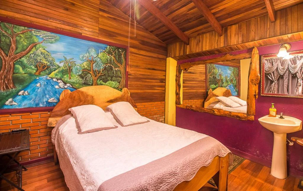 Hotel Casa Antigua: Exceptional Boutique Hotel & Prime Commercial Investment Opportunity Near Costa Rica’s Busiest Airport - Gallery image 11