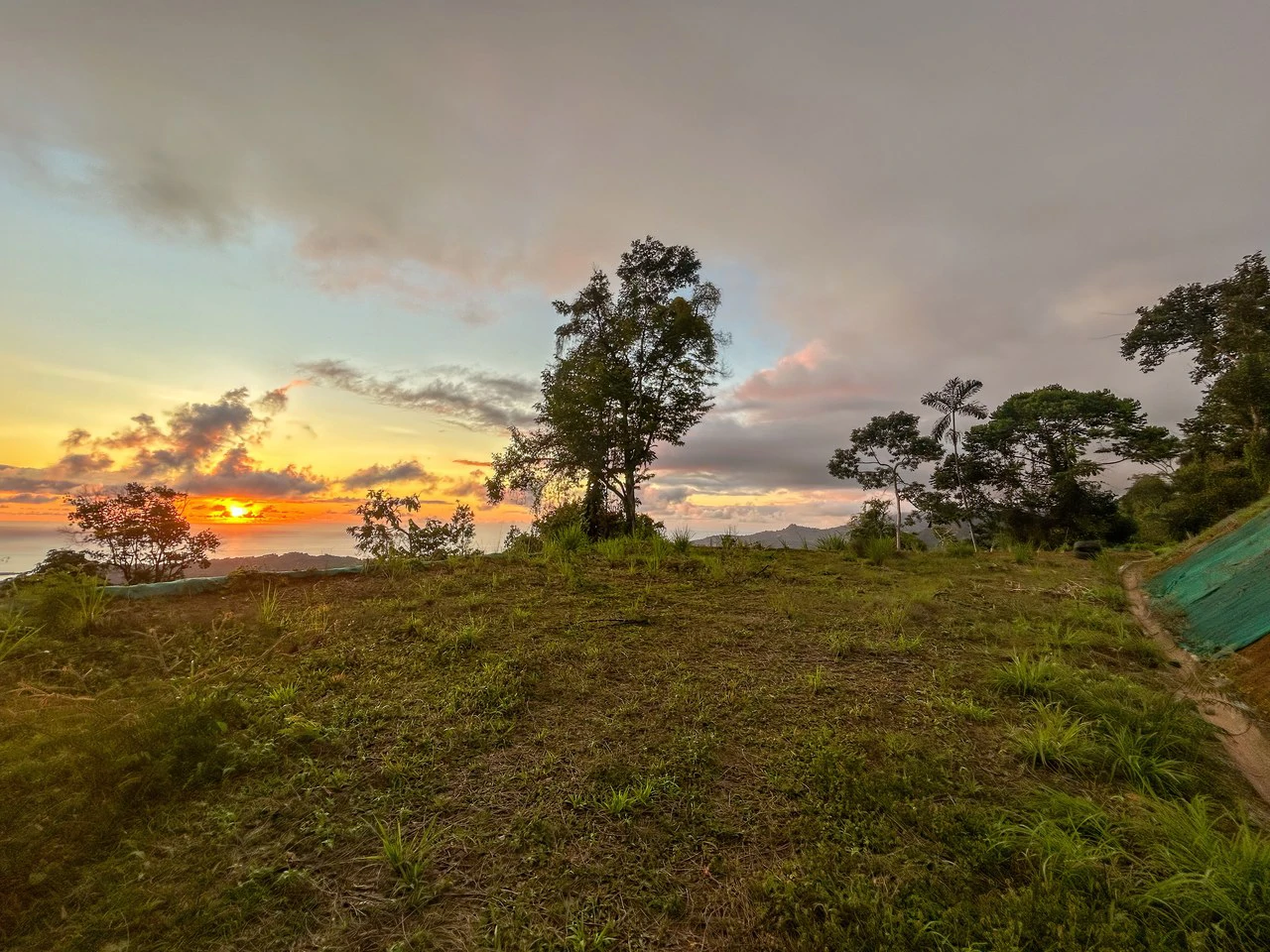 Year-Round Sunset Views | 3 Connected Build-Ready Lots - Gallery image 5