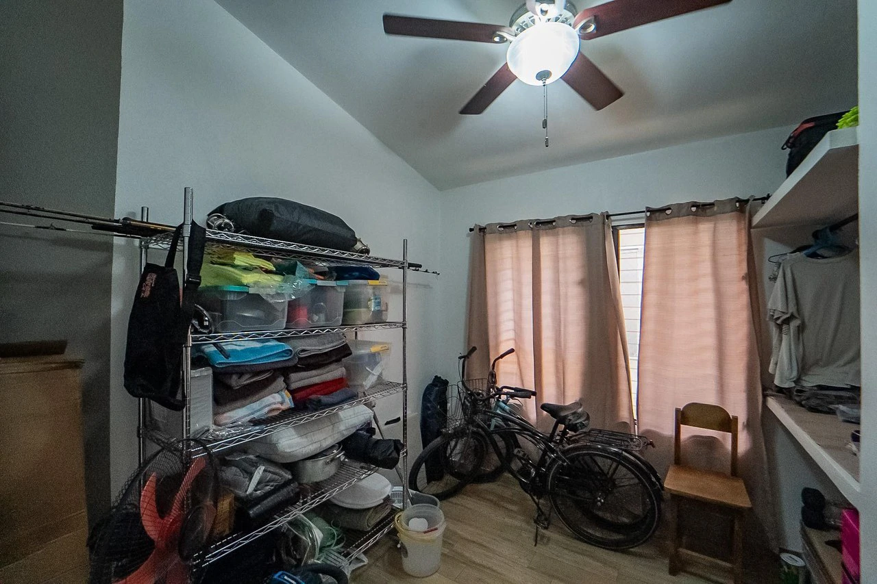 Casa León: Charming 3BR Home w Pool in Town - photo 25
