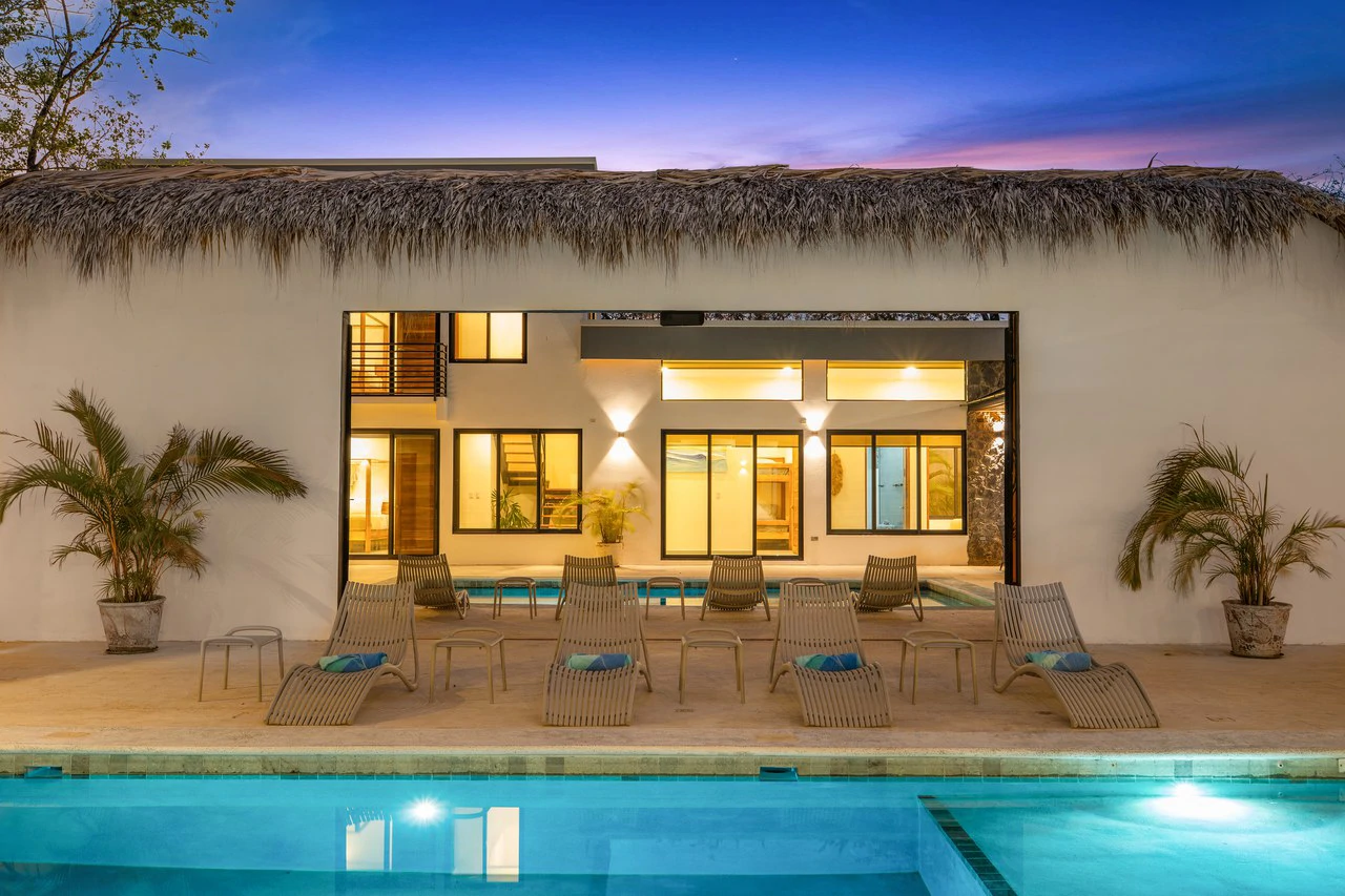 Casa Guacamaya Roja: Luxury Home in Playa Grande - Gallery image 48