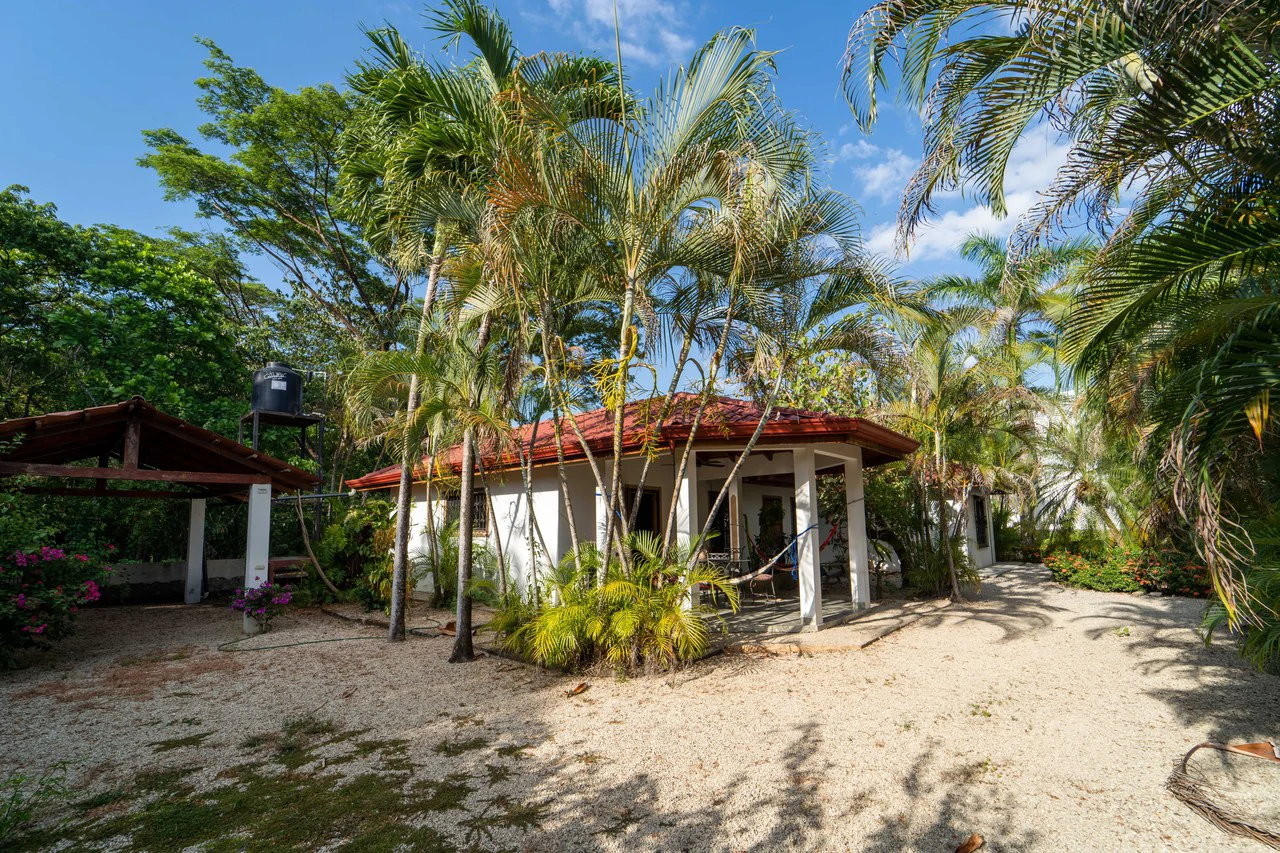 Casa Danny 2BR/2BA Home in the Center of Samara - Gallery image 3