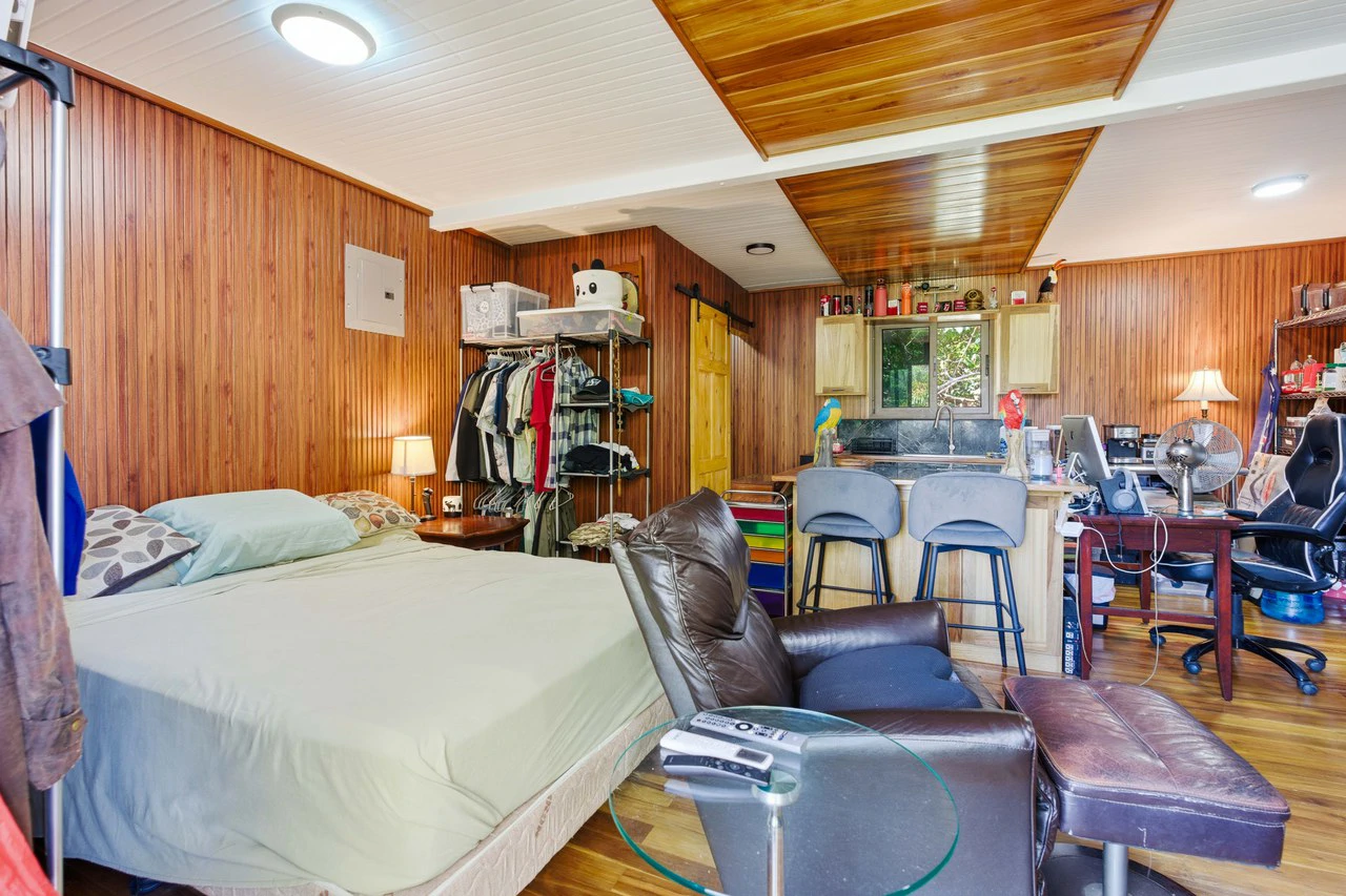Bougainvillea Tropical Bungalows: Income-Producing Coastal Property – 25% down Owner Financing - Gallery image 32