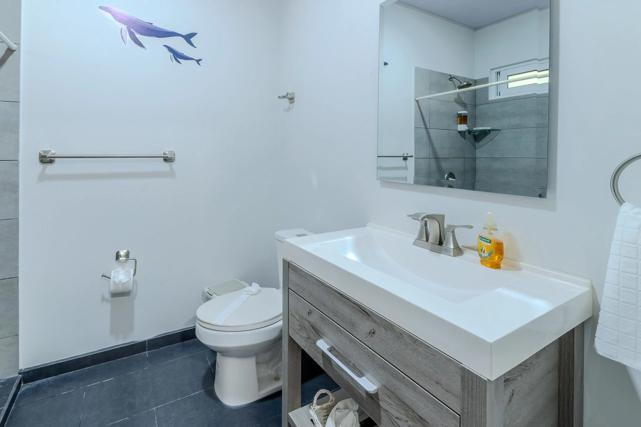 Playa Chamán Beach: Home for Sale – 3 Br, Pool, Walk to the Beach - Gallery image 27