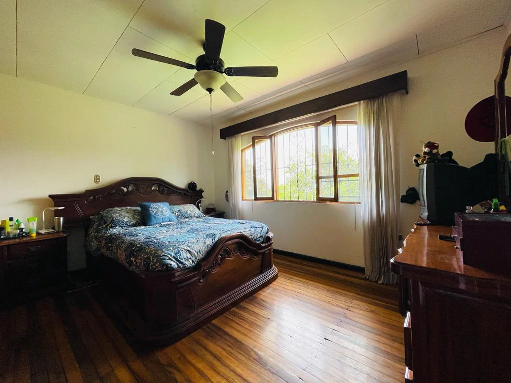 Independent House for Sale with Beautiful View Santa Ana Costa Rica - Gallery image 10