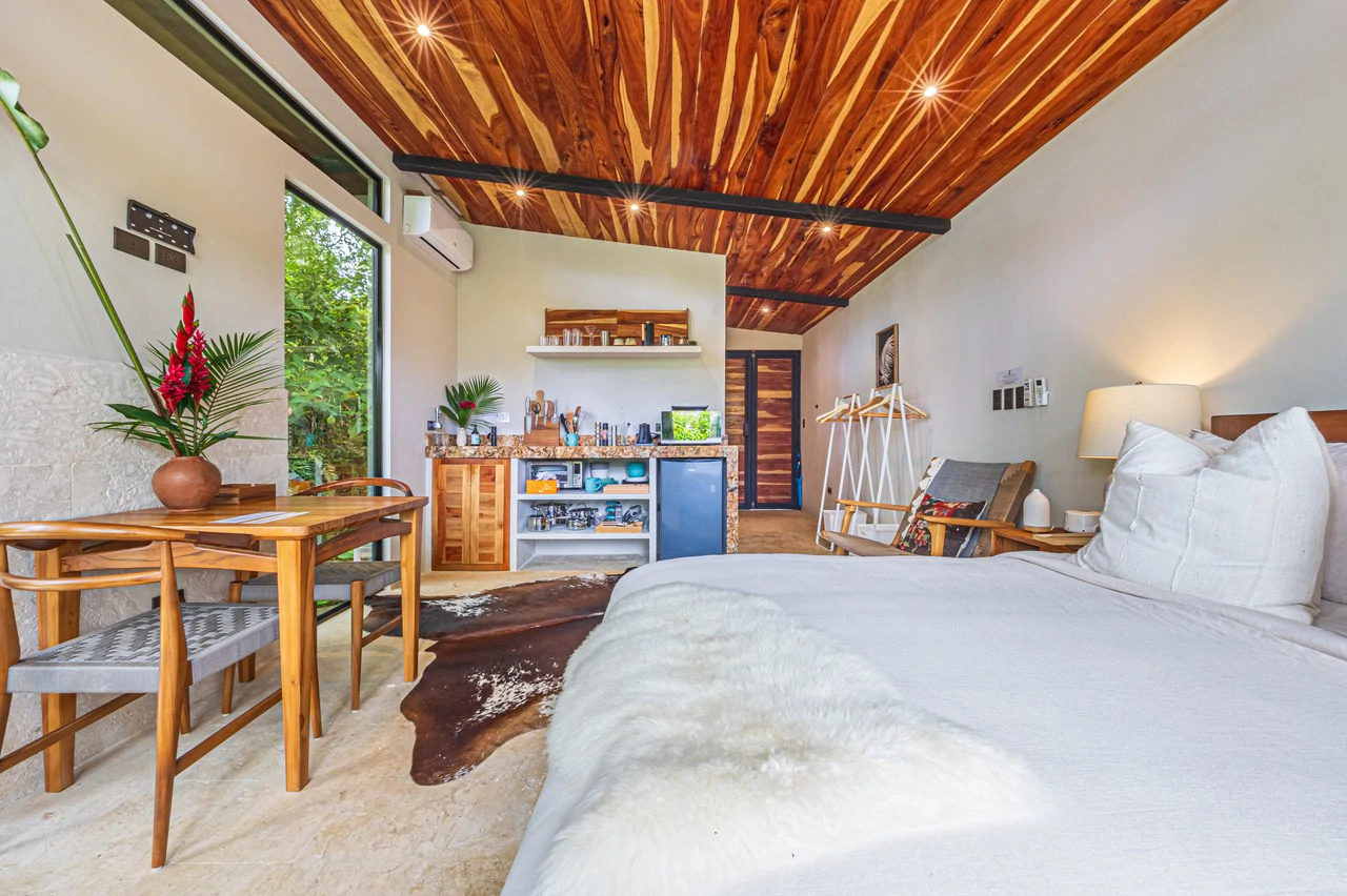 La Sombra Villas: Where Nature Meets Comfort in Tinamates! - Gallery image 59