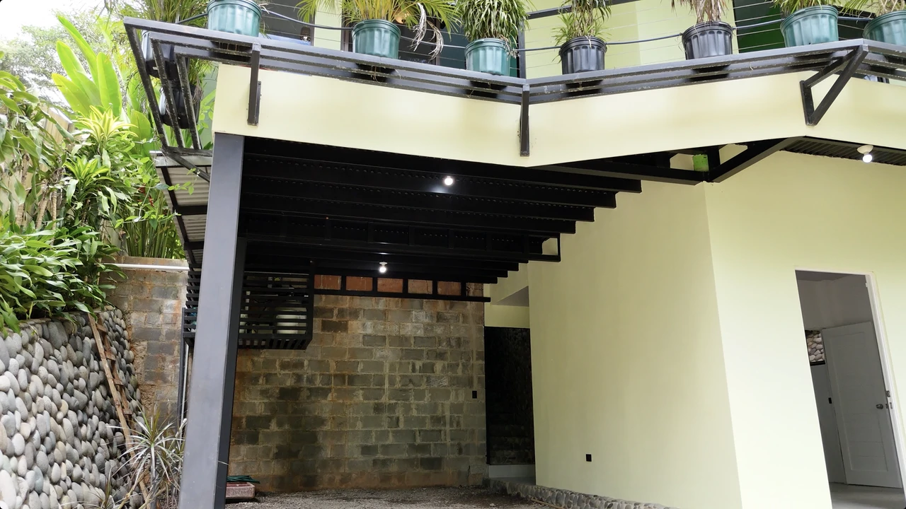SEAGULL’S NEST TWO STOREY VILLA IN UVITA, 3 BED,3 BATH & POOL: Mountain House For Sale in Uvita - Gallery image 26