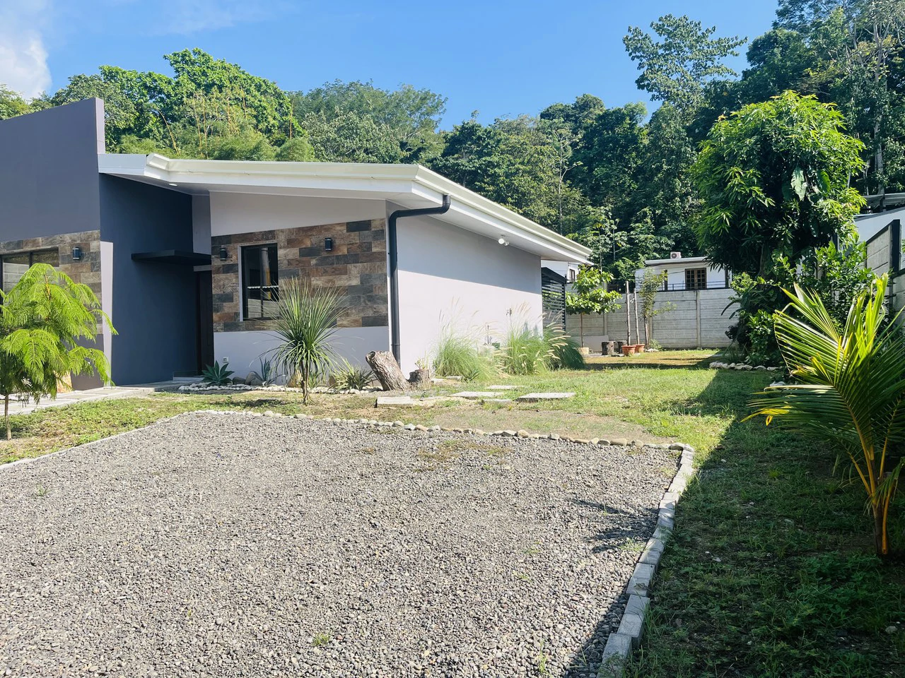 Property for Sale: New House on Large Lot in Quebrada Seca, Jacó, Costa Rica - Gallery image 2