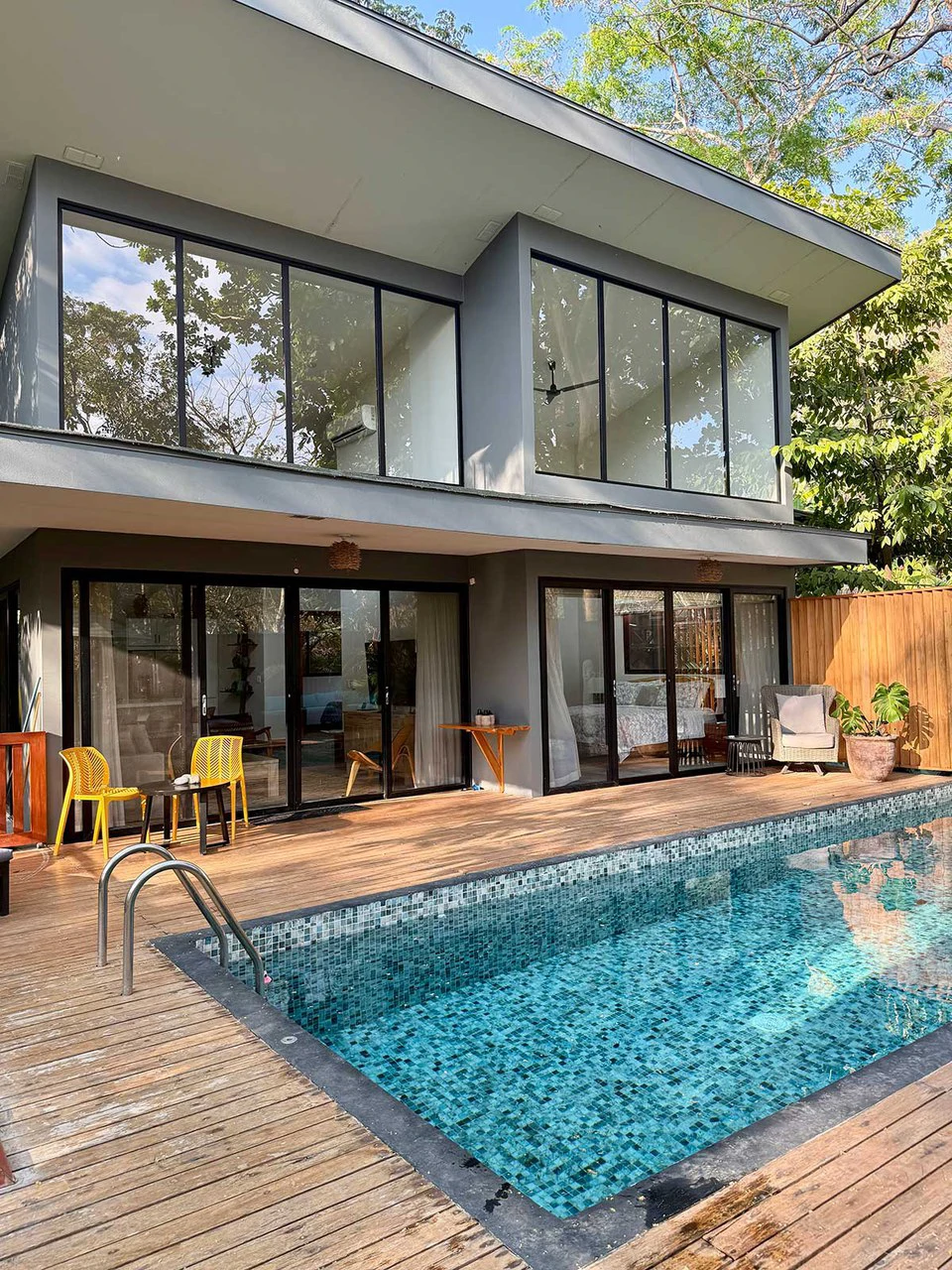 ID 4171: Modern Tropical: Luxury Retreat with Saltwater Pool in Bellevue - Gallery image 43