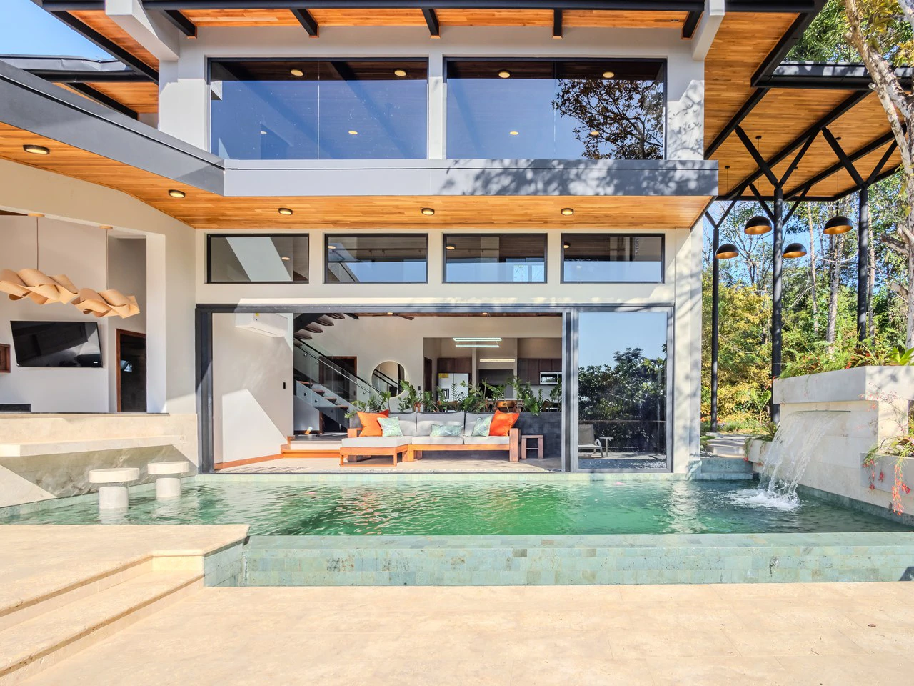 Luxury 3 Bedroom Home with Ocean Views in Downtown Uvita - Gallery image 12