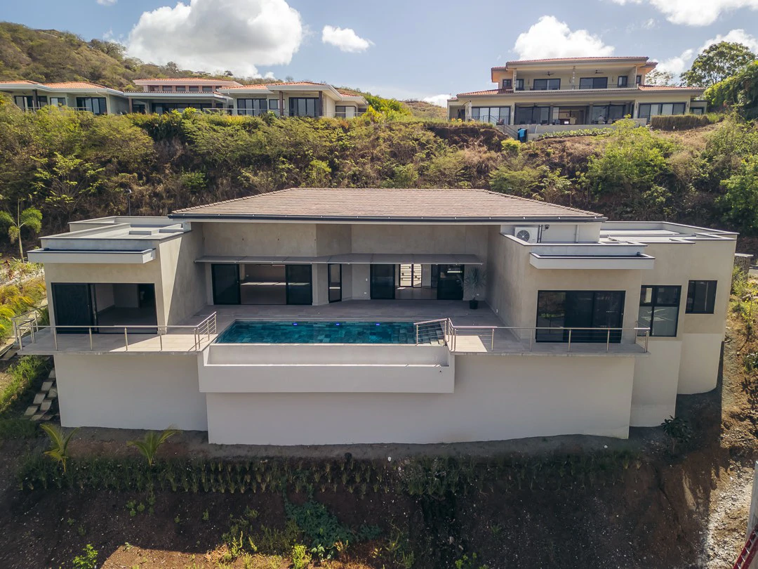 Pacifico 42: Elegant Oceanview Home - Gallery image 24