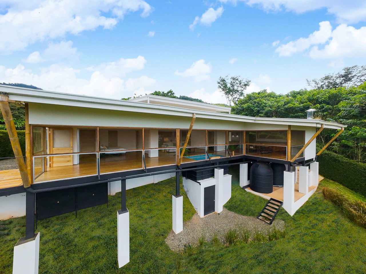 Mar Mystique Haven: Your Dream Home with Stunning Ocean Views