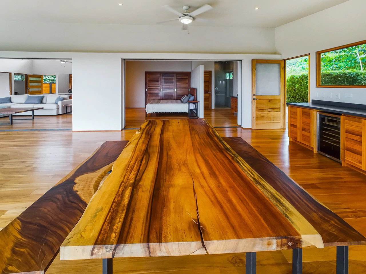 Mar Mystique Haven: Your Dream Home with Stunning Ocean Views - Gallery image 14
