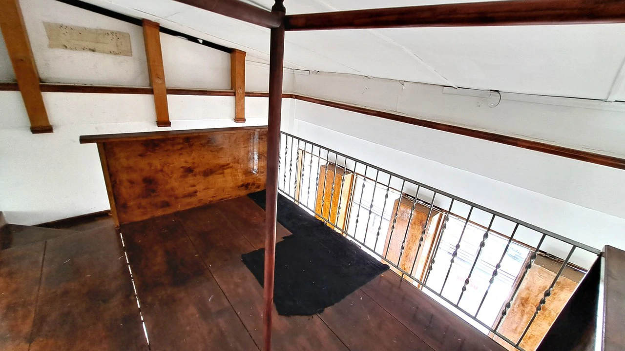 Shop Space with Loft in Jaco’s downtown Plaza Coral for Sale or Rent - Gallery image 14