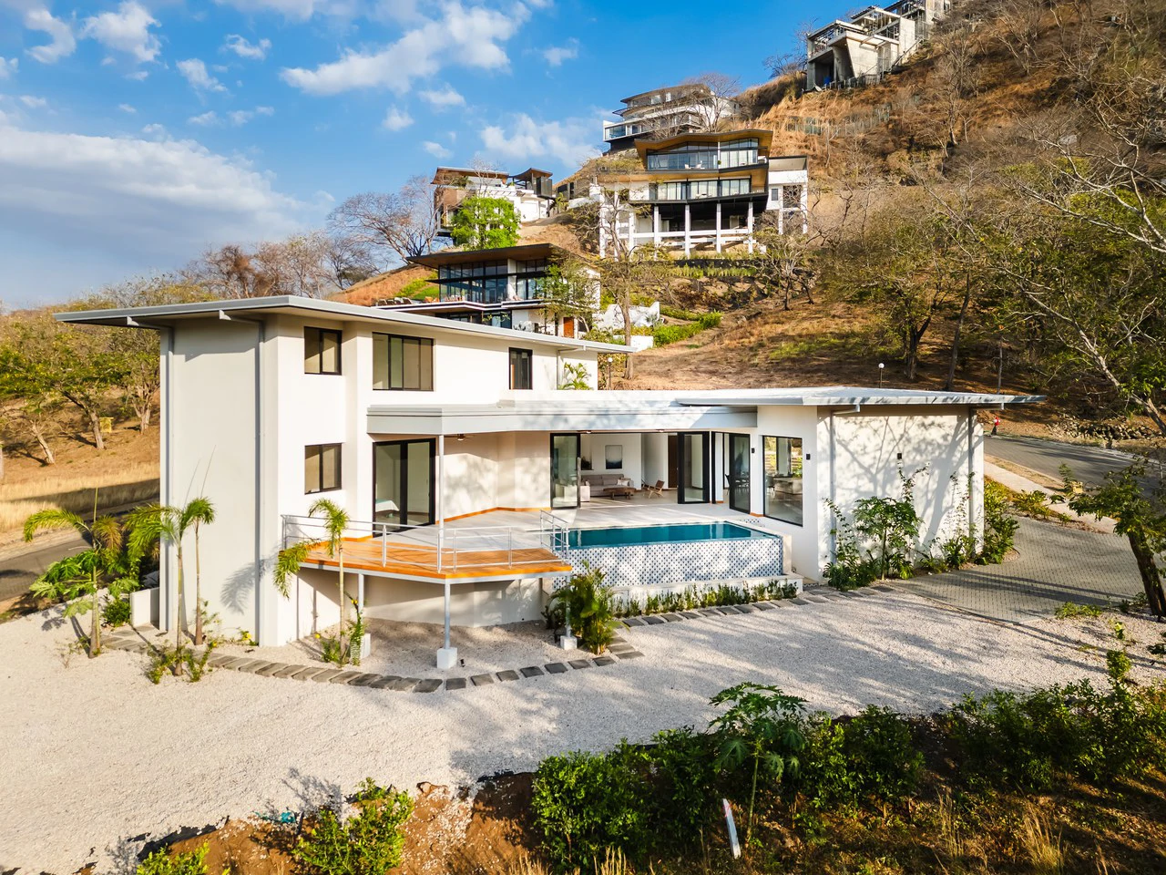 Casa Zoul: A Luxurious residence in the prestigious SENDEROS gated community of Tamarindo! - Gallery image 4