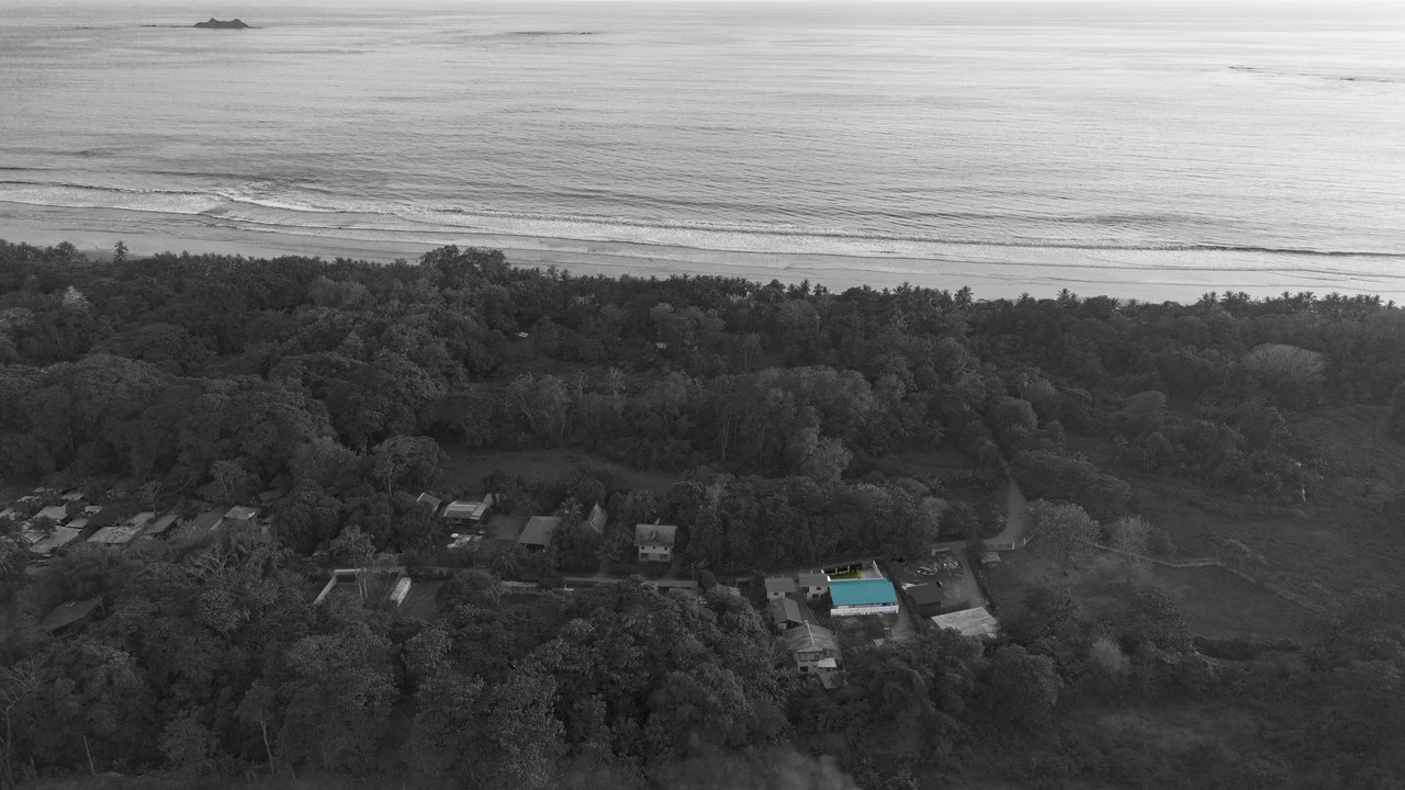Modern Coastal Luxury: New 3-Bedroom Home Steps from South Pacific Beach: Near the Coast House For Sale in Uvita - Gallery image 45
