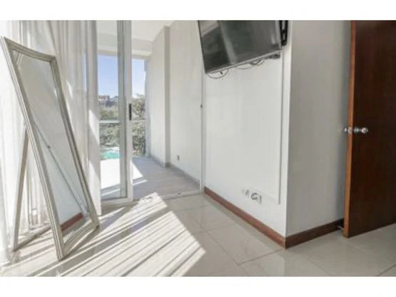 Condominium For Sale in San Rafael - Gallery image 14