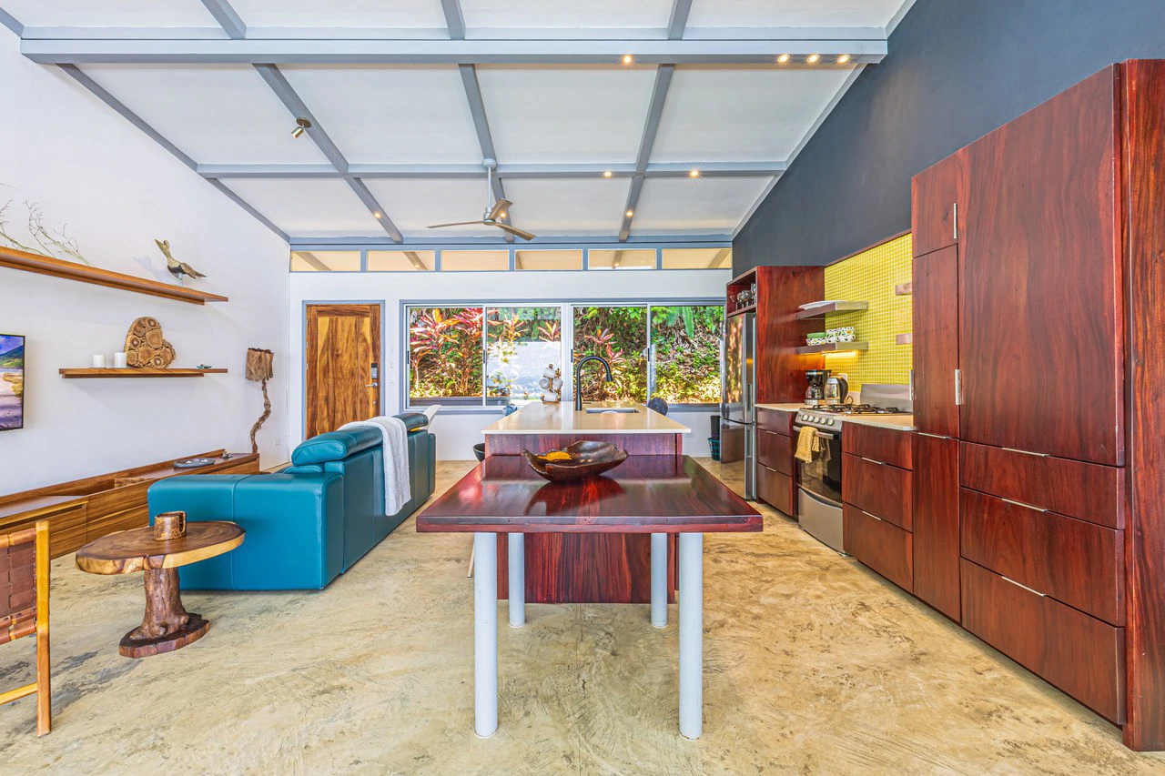 Uvita Ocean and Whale Tail View Modern Home on 3.64 Acres in Exclusive Enclave - Gallery image 51