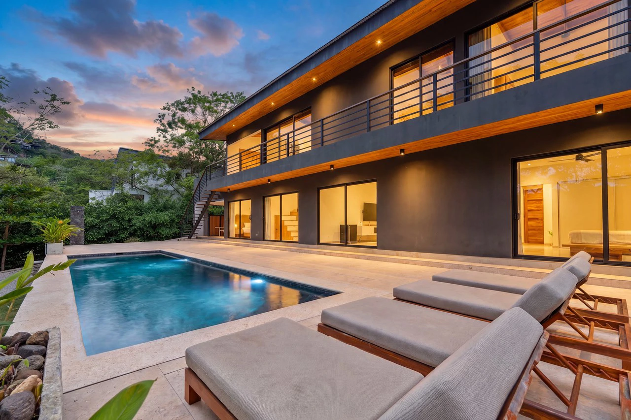 Casa Hanna: Luxury Home for Sale in Senderos, Tamarindo Costa Rica - Gallery image 30