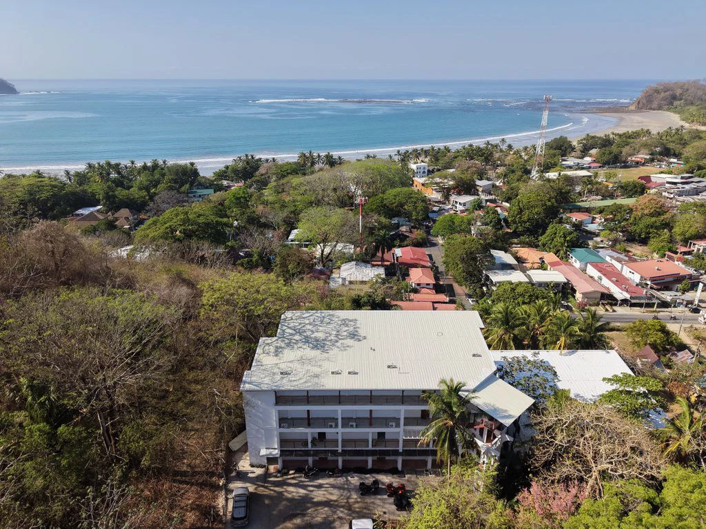 Condo Pacific Dream: Exceptional Opportunity in Samara – 1-Bedroom Condo with Ocean View - Gallery image 3