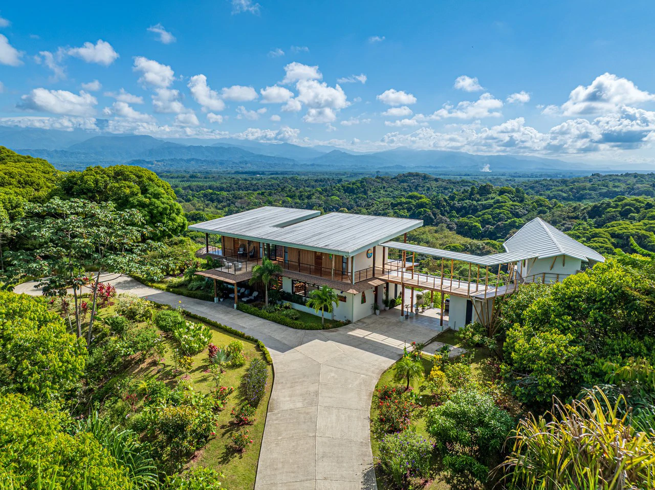Iconic Luxury Estate with Unmatched Mountain Views | Manuel Antonio Estates - Gallery image 52