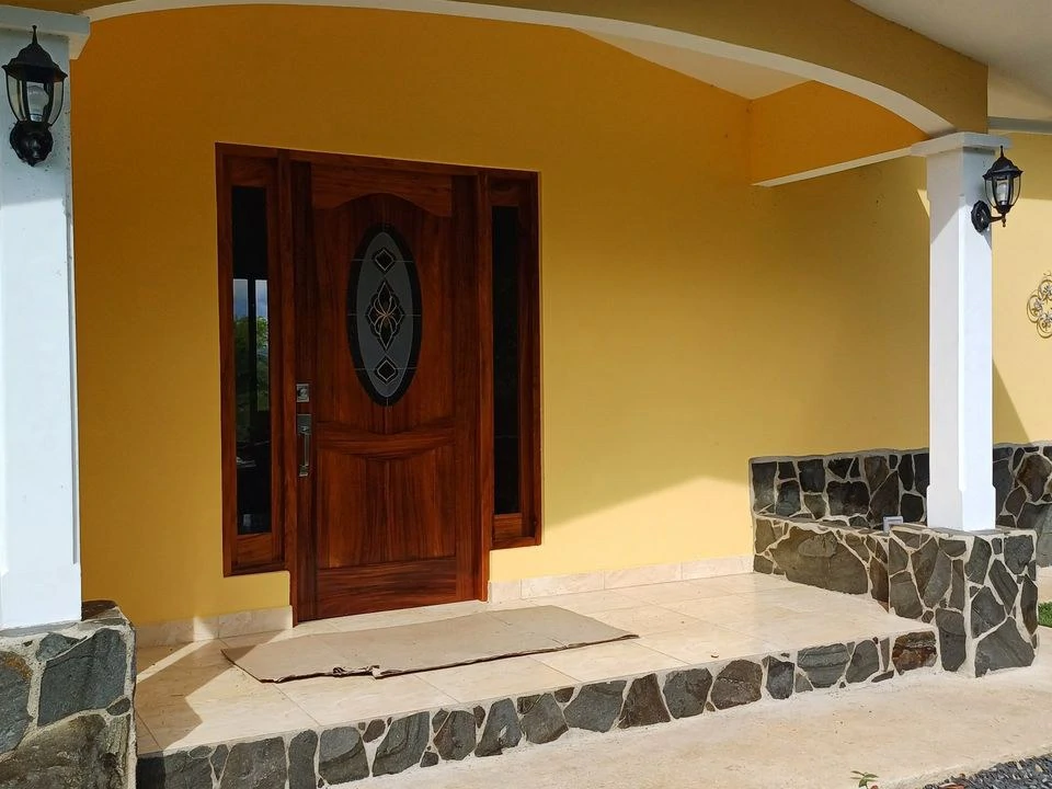 VILLA DEL SOL: Reduced ! Lake Arenal view home in upscale neighborhood - Gallery image 4