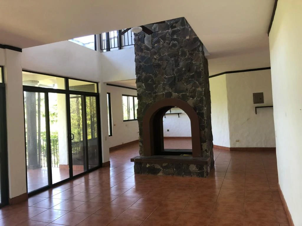 Teak Farm for Sale with a Hacienda Villa and 3 houses in La Cruz, 1 hour away from Liberia - Gallery image 19