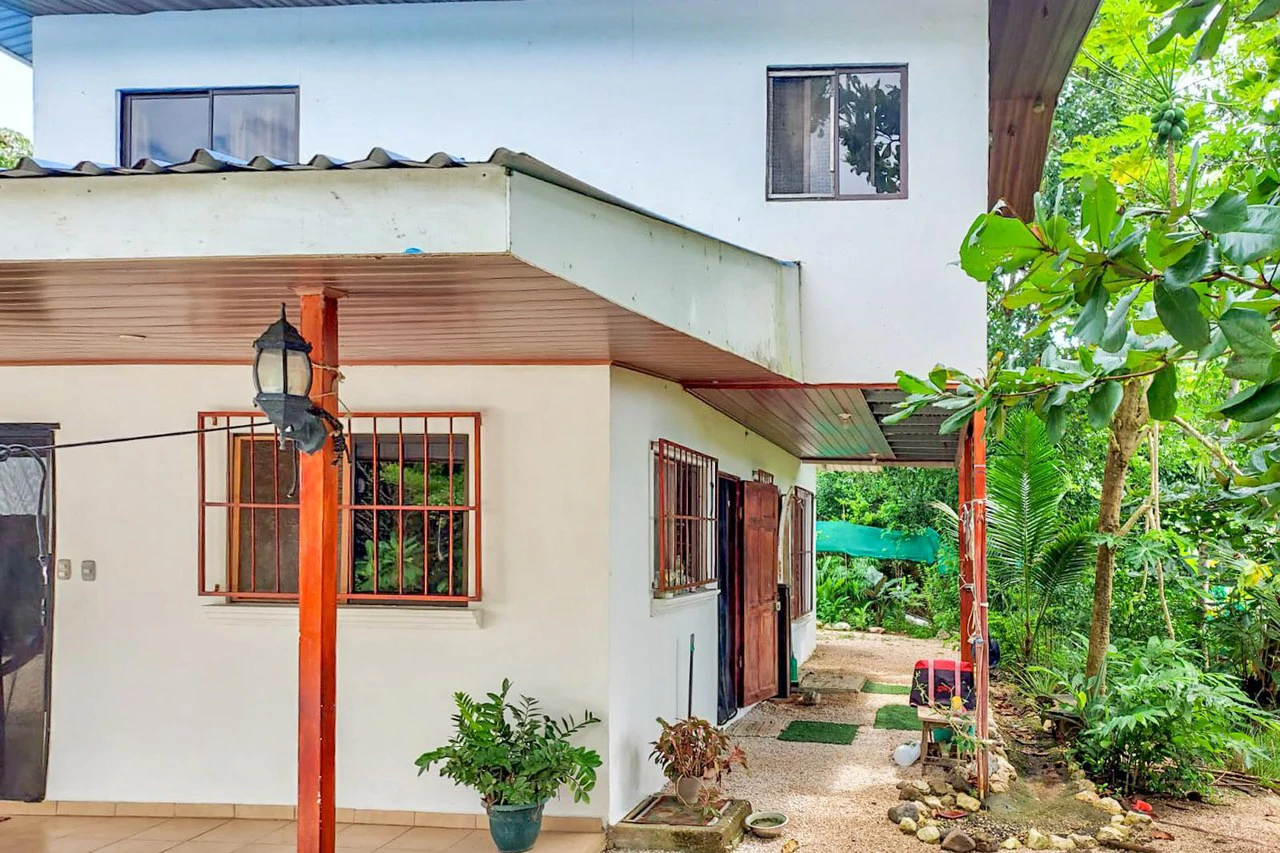 Casa Almendros: Jungle View Home + An Income Studio In Samara Beach - Gallery image 3