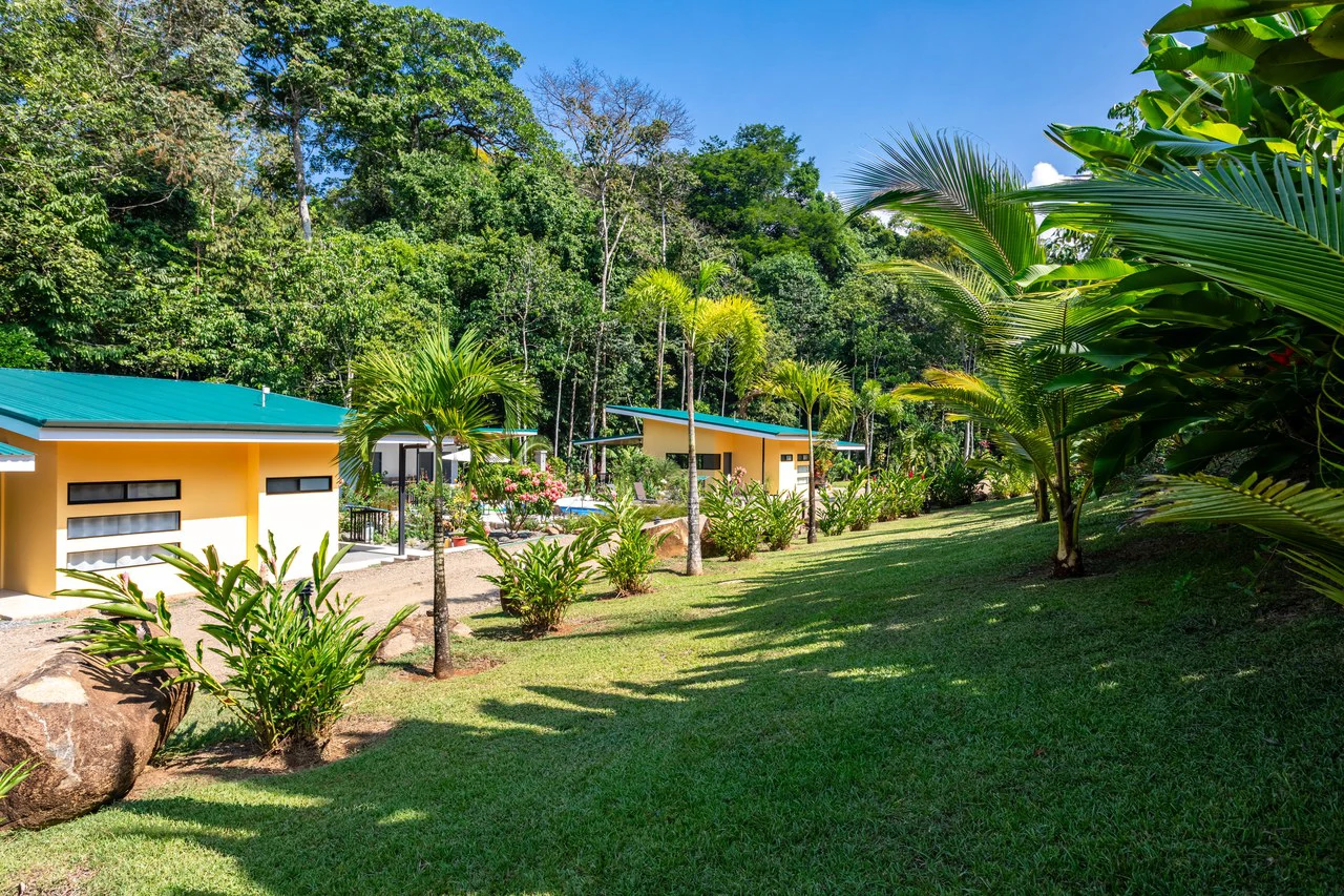Custom Built Luxury Retreat with Guest Villas in Ojochal - Gallery image 11