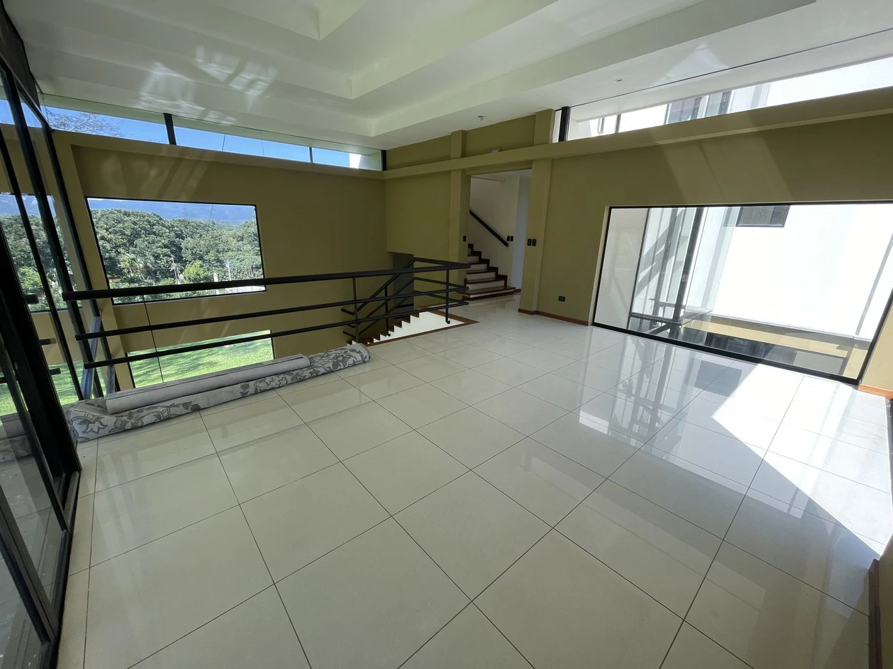 La Garia 3 floors modern: Magnificent Luxury Estate with Gardens in La Garita, Alajuela - Gallery image 18