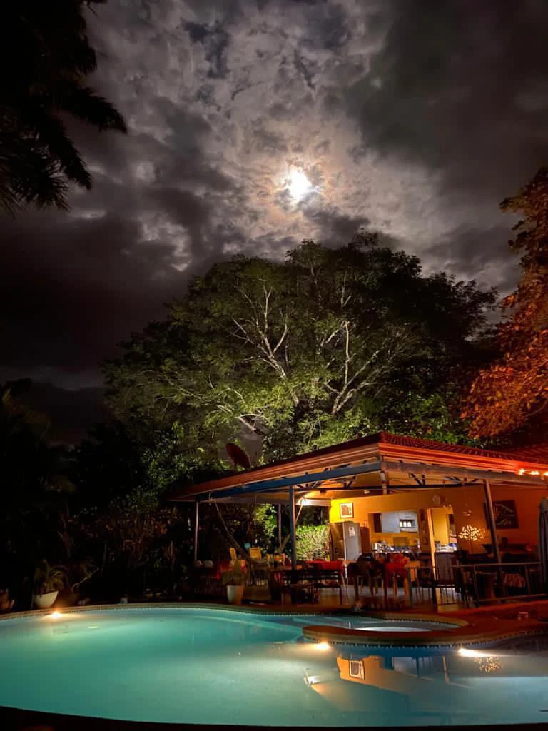 Estate in Esparza with 3 Homes, Pool & Tourism Potential – Perfect for Investment or Vacation Living! - Gallery image 25