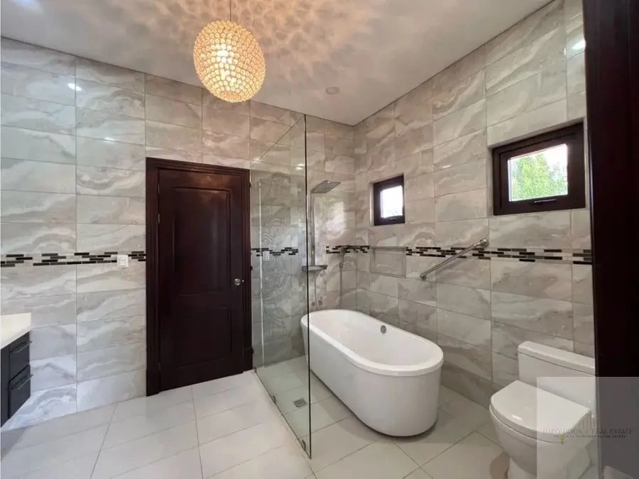 Beautiful Home in Colinas de Montealegre, Curridabat - Gallery image 9