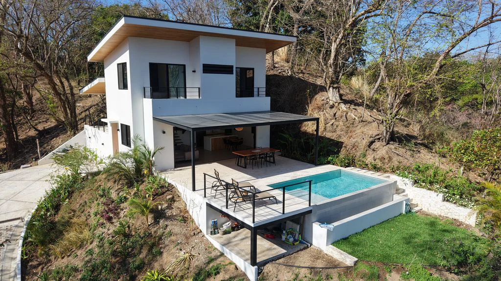 Casa Lema: Casa Lema – Tropical Elegance & Absolute Privacy Just Steps from Samara Beach with 2nd home ideal for rental income - Gallery image 5