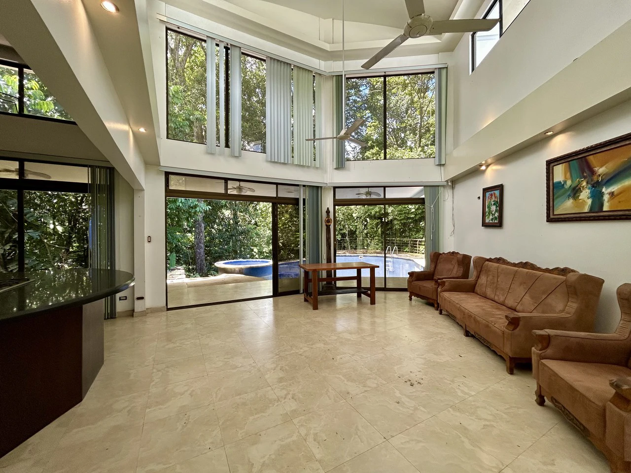 Fixer-Upper Home with an studio Office in Palmar Norte on a 7.58 Acres Property - Gallery image 11