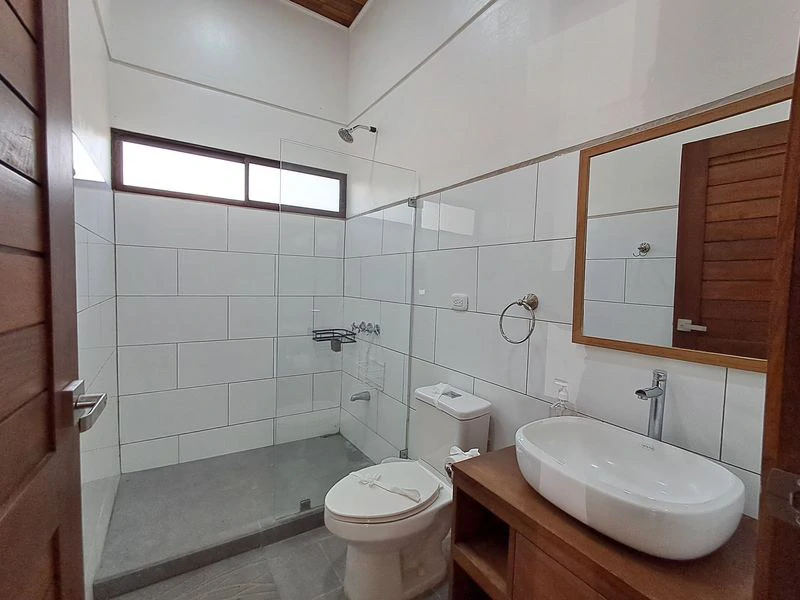 Casa Blanca: Urgent Sale -Single-Story Home with Pool and Expansion Potential - Gallery image 10