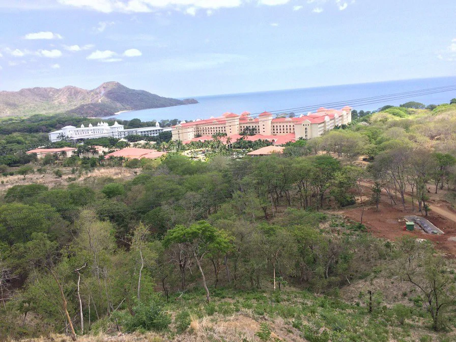 GRAN OPORTUNIDAD: GREAT OPPORTUNITY. Property of 48.3 hectares adjacent to the Hotel Riu - Gallery image 3