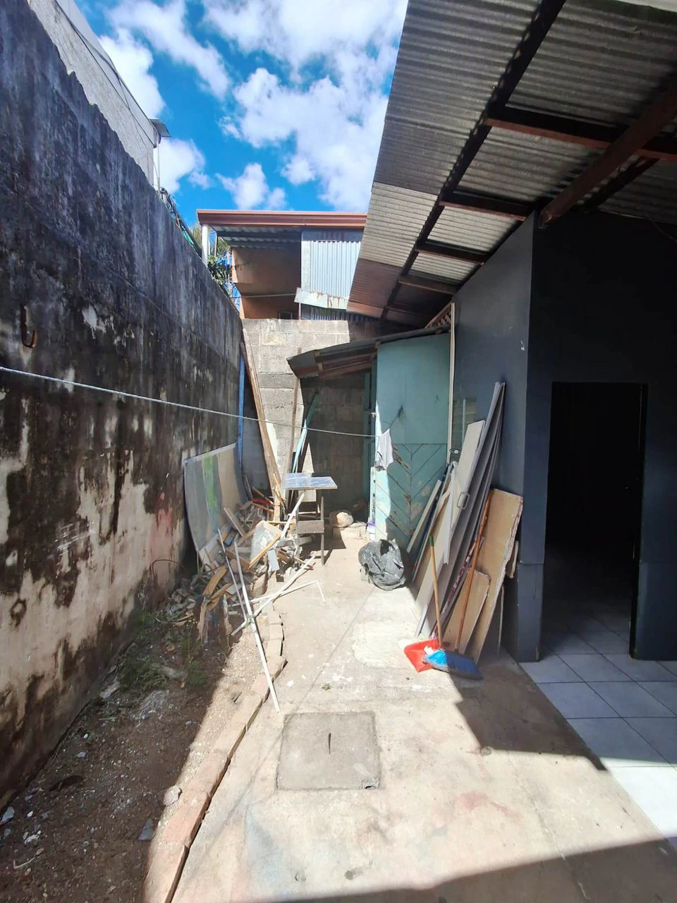 Commercial or Mixed Use?: Prime Central Grecia Commercial! - Gallery image 12