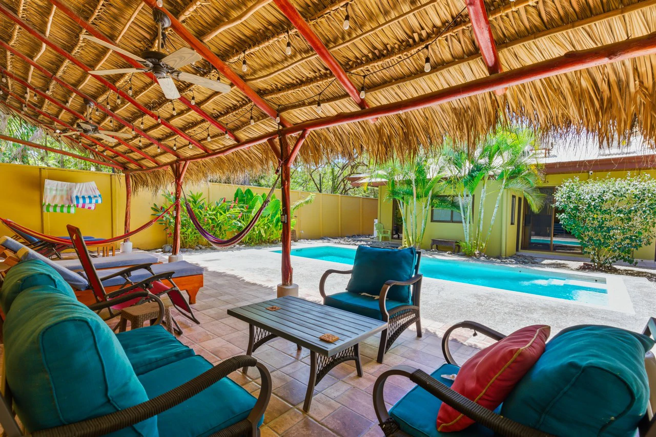 Casa Plumeria: Tropical 4-Bedroom Retreat with Pool Just Steps to Potrero Beach - Gallery image 22