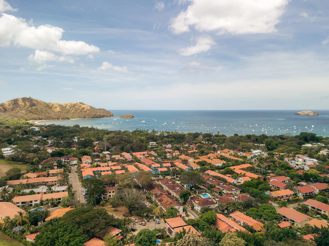 Pacifico 42: Elegant Oceanview Home - Gallery image 25