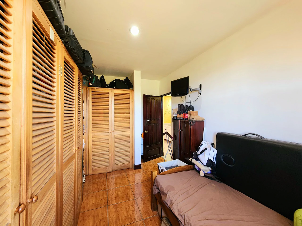 House For Sale in Llorente - Gallery image 17