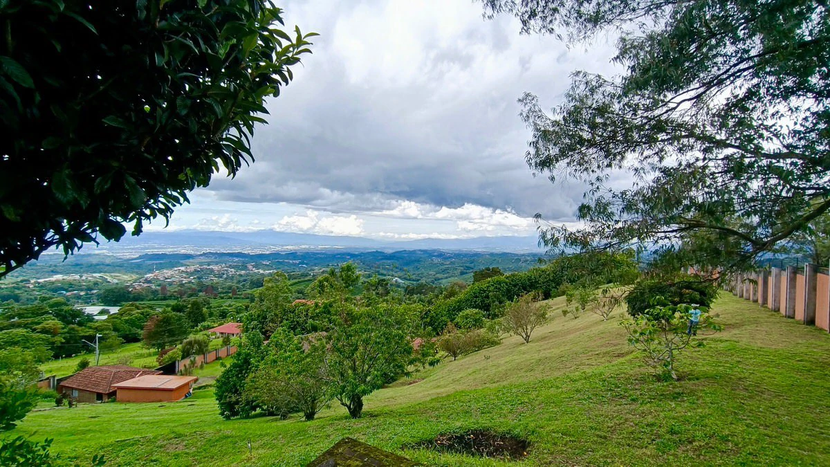 Finca doña Flory: Property with incredible views in Santa Barbara, Heredia - Gallery image 20
