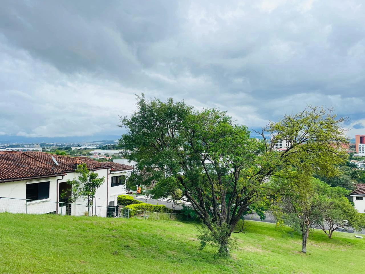 Lot for sale Cerro Alto Gated community Escazu Guachipelin - Gallery image 10