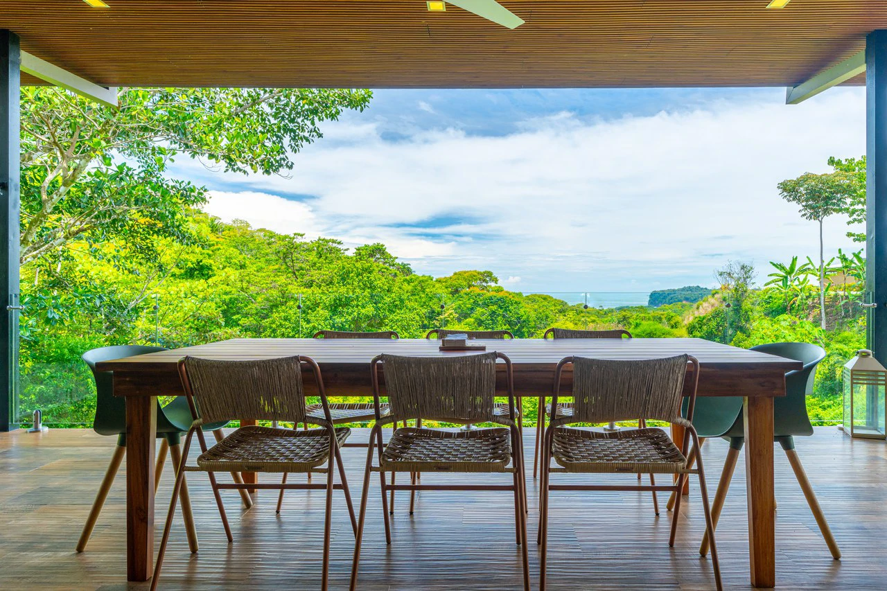 Ocean View Luxury in the Heart of Ojochal – Seller Financing Available! - Gallery image 17