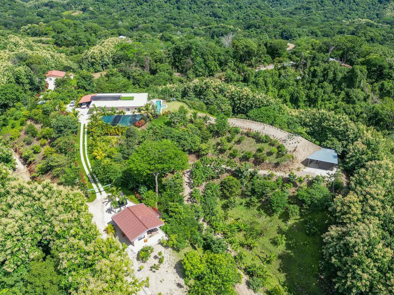 Casa Koi: Luxury 3-Hectare Hilltop Property with Stunning 360° Mountain Views, Main Home, Guest House & Workshop, Minutes from Samara - Gallery image 34