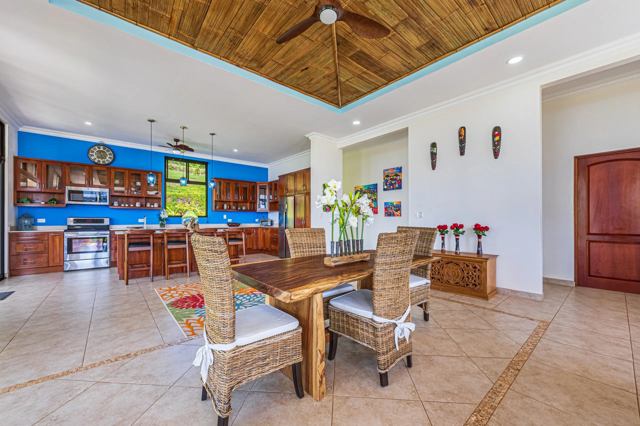 Luxury Ocean View Home with Infinity Pool in Hills of Portalon – Move-In Ready - Gallery image 18